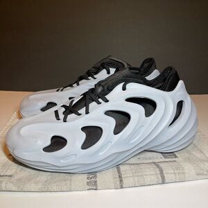 Size 10.5 Men’s Adidas Foam Adifom Pre-Owned Worn 1 Time